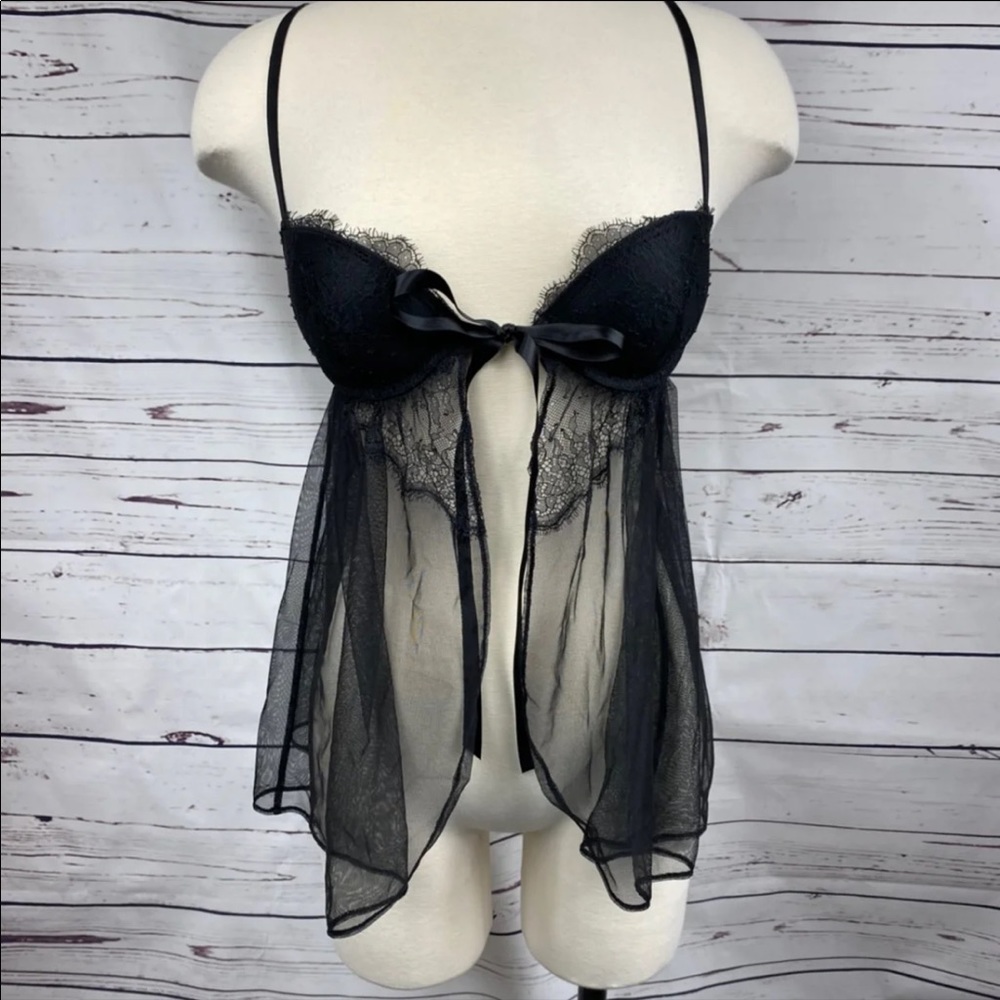 32C VS Black Lace Lingerie Top